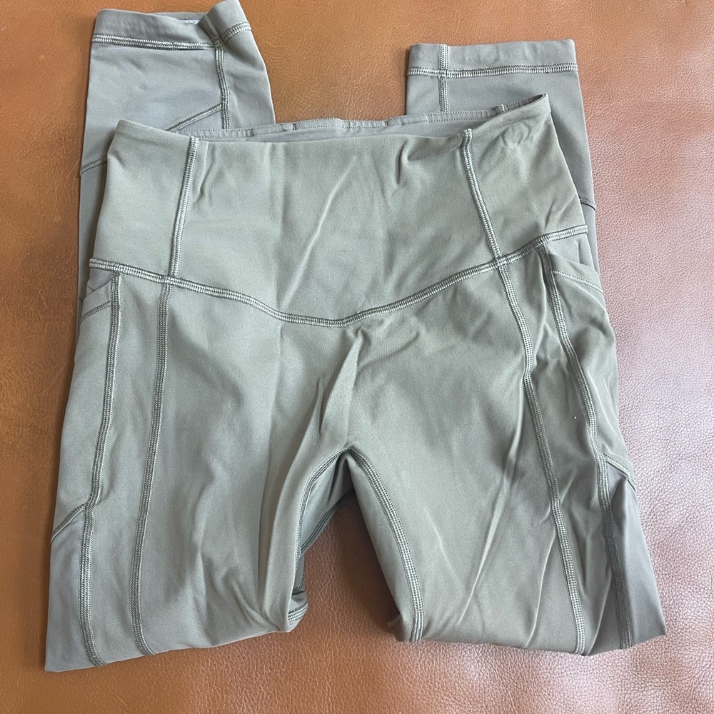 Lululemon Leggings Sz 6